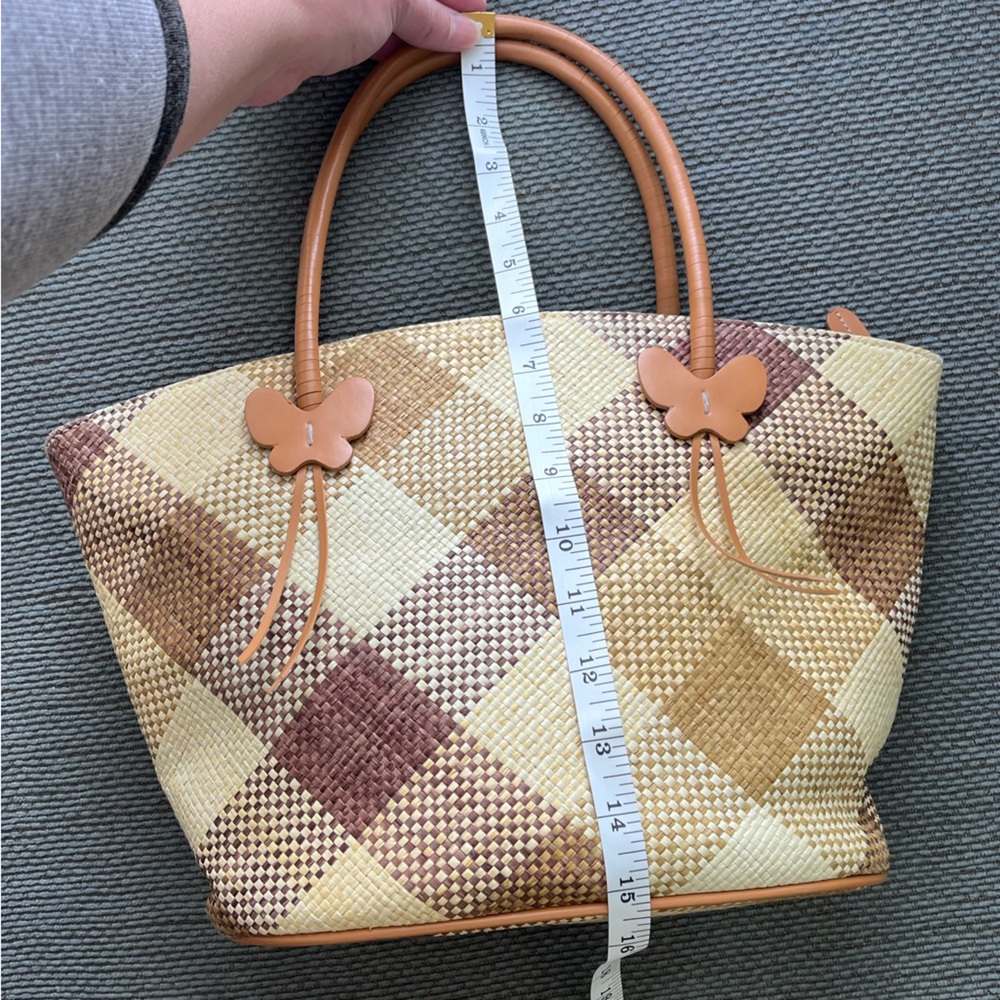 Etienne Aigner Straw Woven Butterfly Purse Plaid GUC - Picture 11 of 12